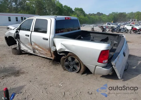 2017 Ram 1500 Express 4X2 5'7 Box z USA, uszkodzony, nr VIN 1C6RR6KT0HS855246